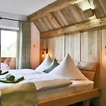 ホテル Landgasthof Plohnbachtal Ug