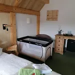 ホテル Landgasthof Plohnbachtal Ug