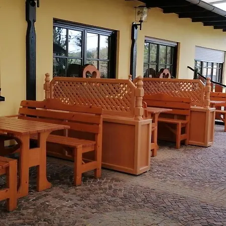 Landgasthof Plohnbachtal Ug Hotel Lengenfeld (Saxony)