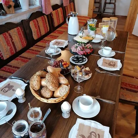 Landgasthof Plohnbachtal Ug ホテル