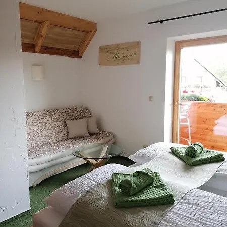 Landgasthof Plohnbachtal Ug ホテル 3*