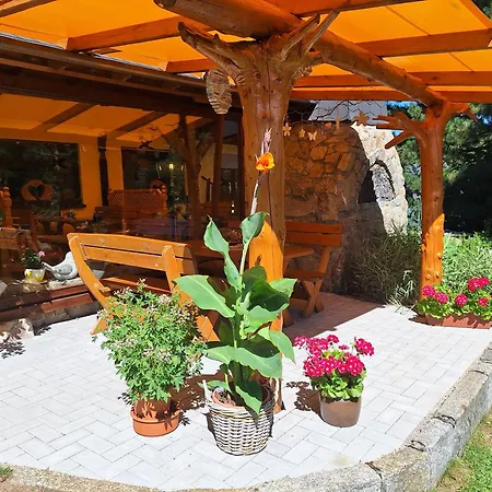Landgasthof Plohnbachtal Ug Lengenfeld (Saxony)
